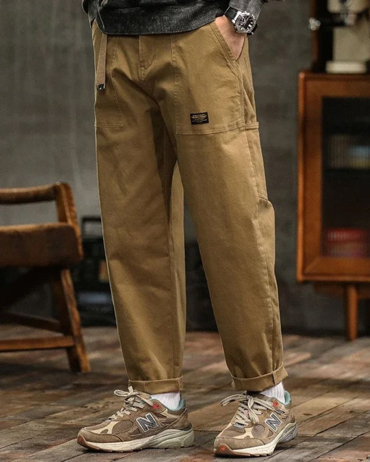 Men's Classic Utility Straight Cargo Pants with Pleated Waist