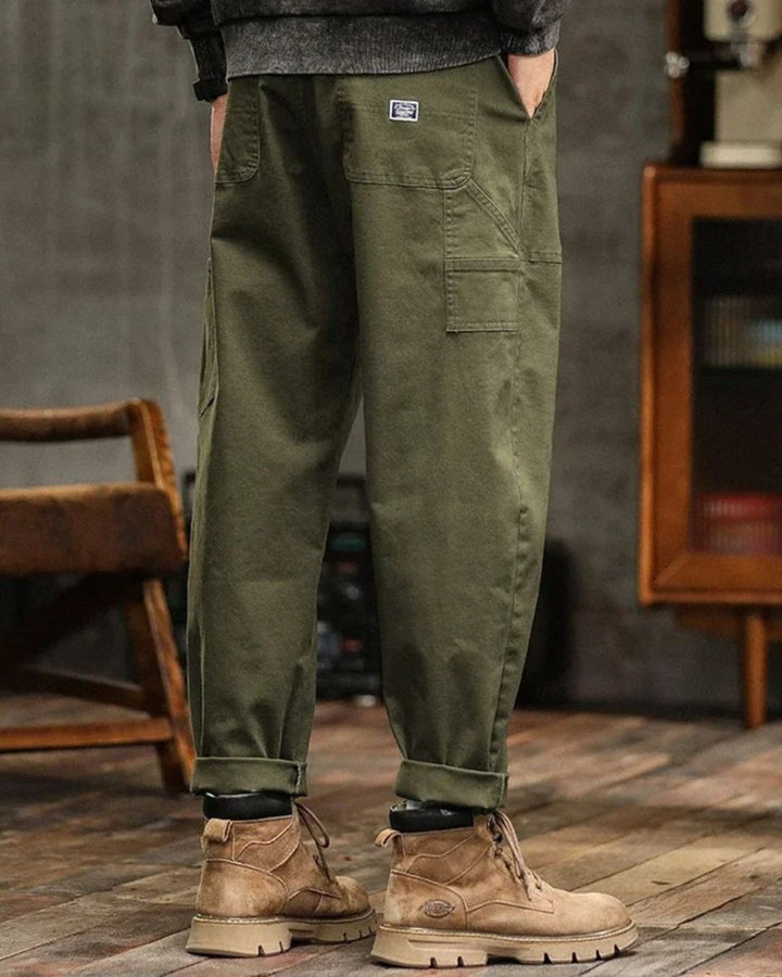 Men's Classic Utility Straight Cargo Pants with Pleated Waist