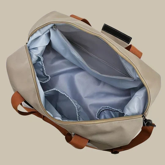 Modern Traveler Duffel Bag - Spacious Design for Travel and Gym