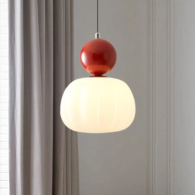 Art Deco Pendant Lamp in Cream Shade – Style and Elegance