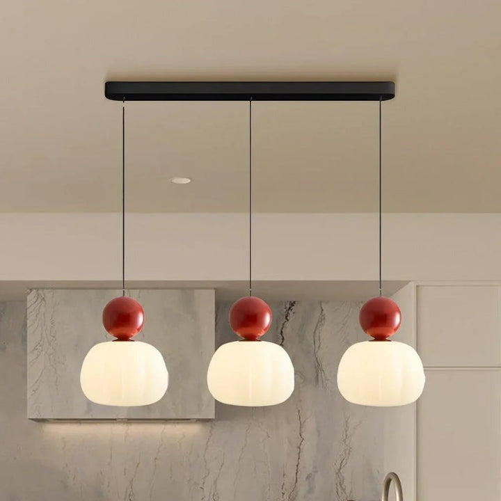 Art Deco Pendant Lamp in Cream Shade – Style and Elegance