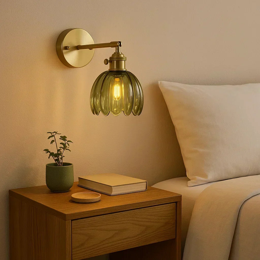 Elegant Retro Wall Lamp with Tulip Glass Design