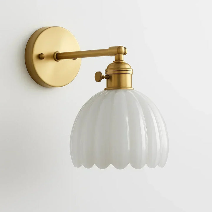 Elegant Retro Wall Lamp with Tulip Glass Design