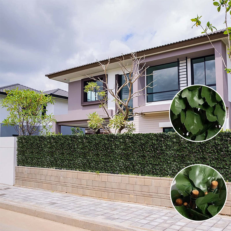 Expandable garden fence with artificial leaves