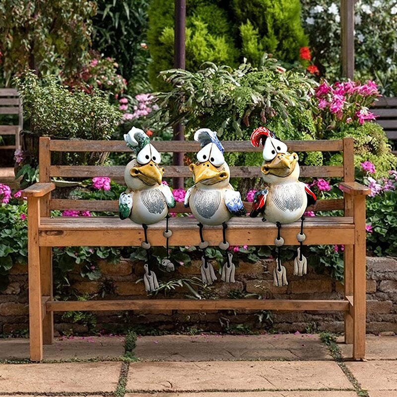Resin Chicken Ornament for Garden in Colorful Design