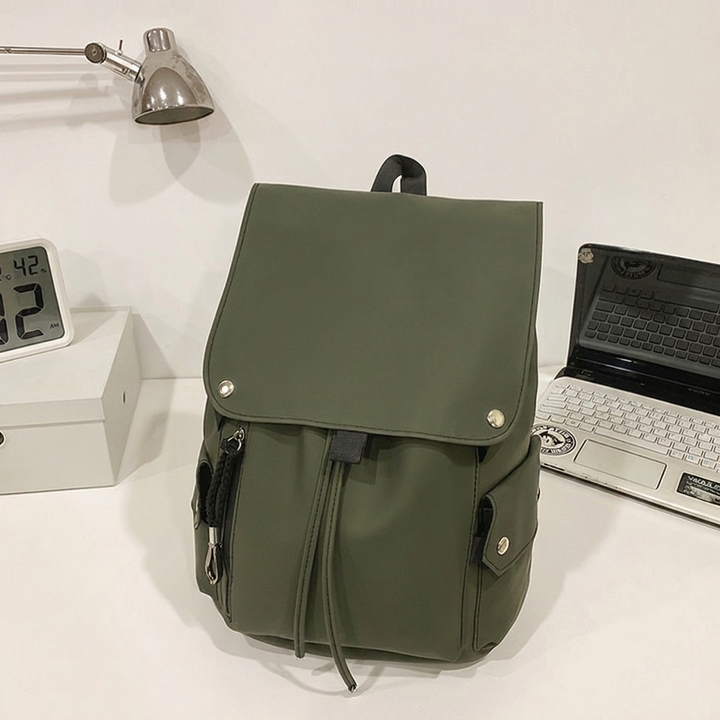 Professional Multi-Compartment Laptop Bag for Work and Travel