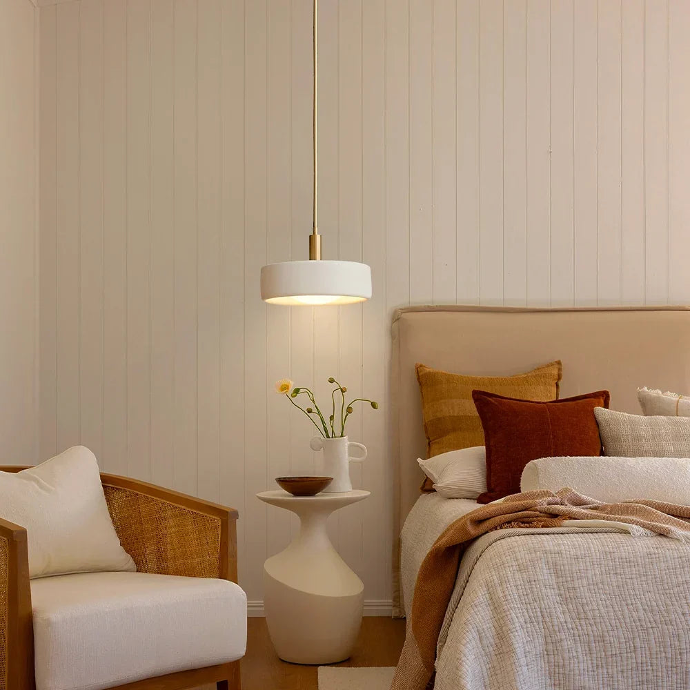 Modern White Porcelain Pendant Lamp