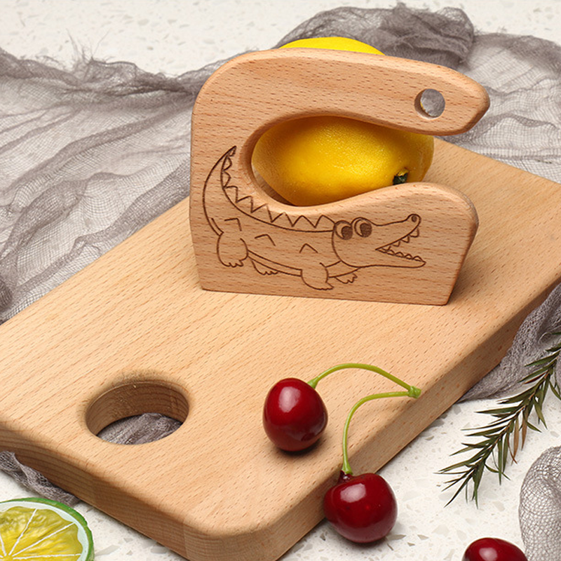 Safe Montessori Children's Knife in Natural Wood