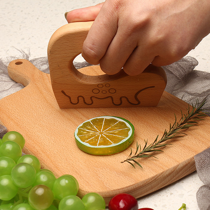Safe Montessori Children's Knife in Natural Wood